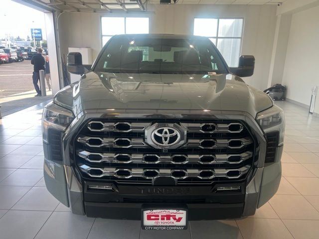 2026 Toyota Tundra i-FORCE MAX Tundra Platinum