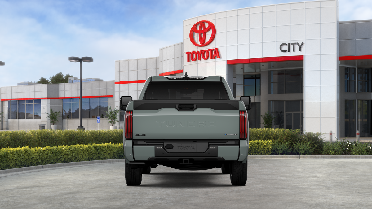 2026 Toyota Tundra i-FORCE MAX Tundra Platinum