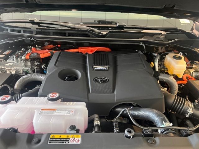2026 Toyota Tundra i-FORCE MAX Tundra Platinum