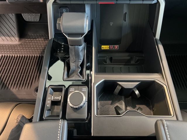 2026 Toyota Tundra Limited - Photo 21