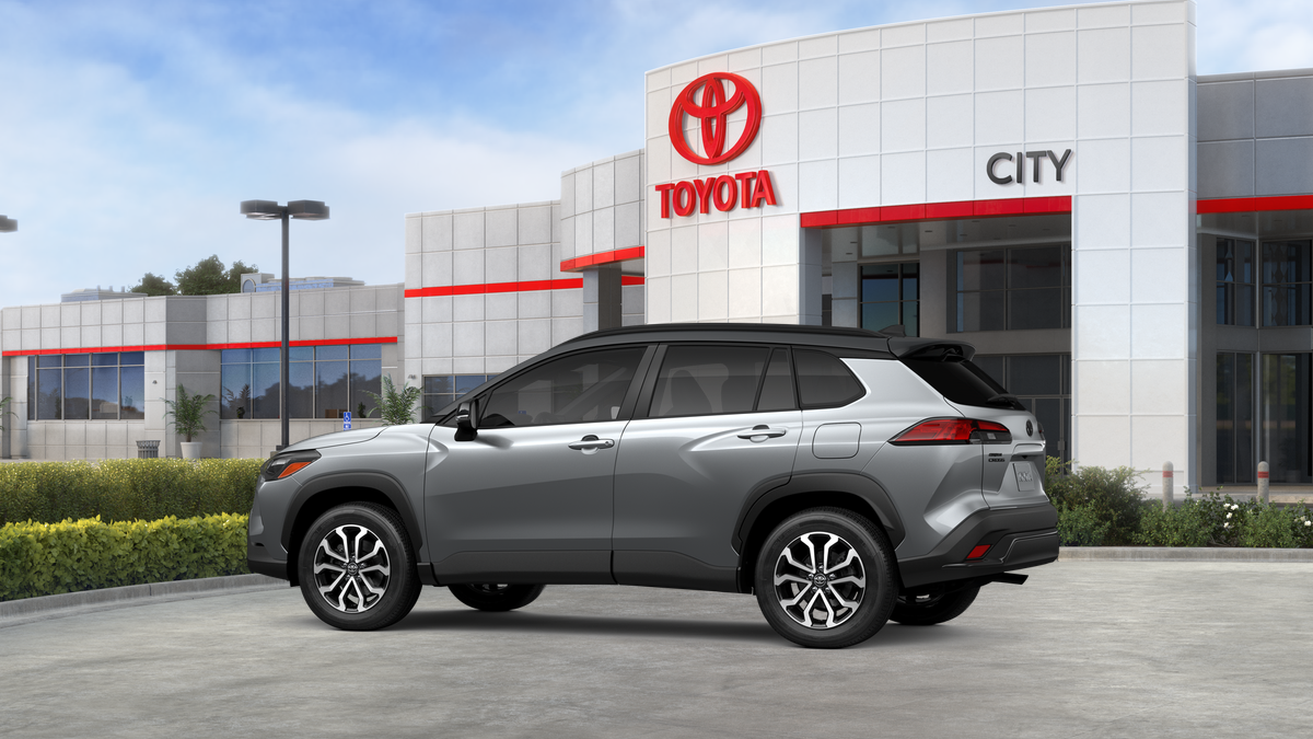 2026 Toyota Corolla Cross Hybrid SE
