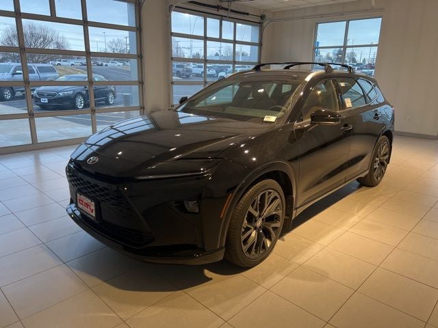 2025 Toyota Toyota Crown Signia Limited