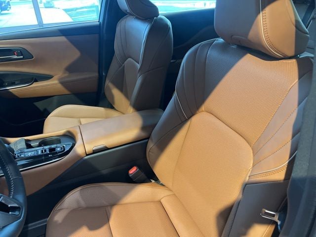 2026 Toyota Toyota Crown Signia Limited