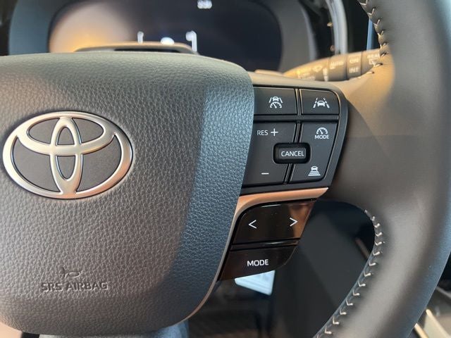 2026 Toyota Toyota Crown Signia Limited