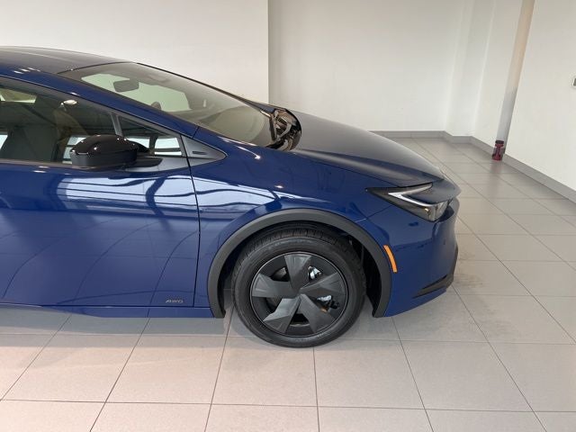 2026 Toyota Prius LE AWD