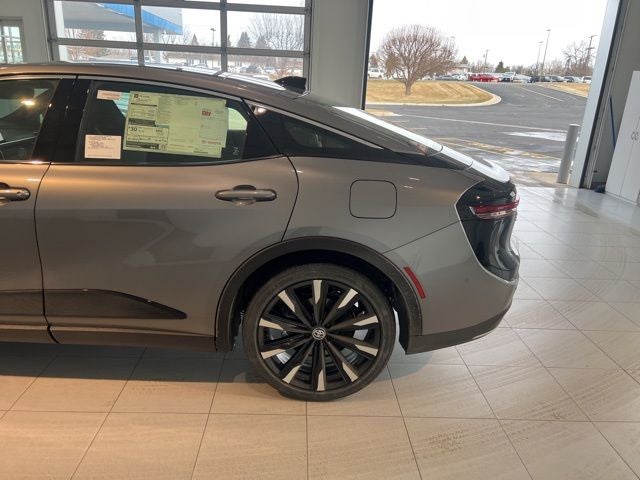 2026 Toyota Toyota Crown Platinum