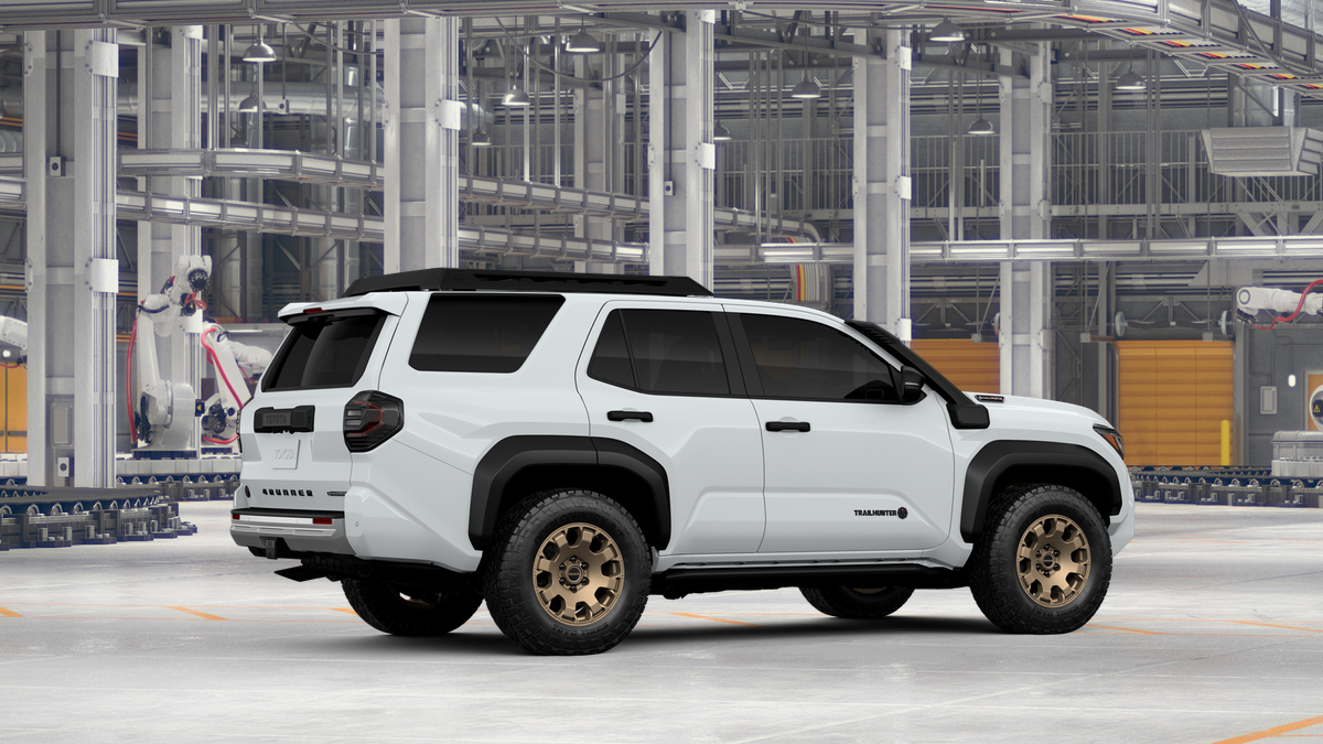 2026 Toyota 4Runner i-FORCE MAX 4Runner Trailhunter