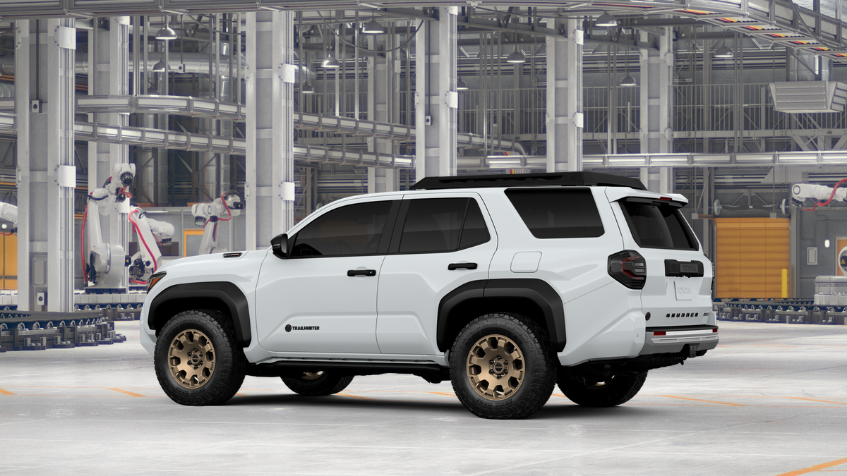 2026 Toyota 4Runner i-FORCE MAX 4Runner Trailhunter