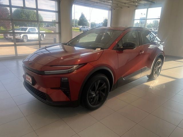 2026 Toyota C-HR SE