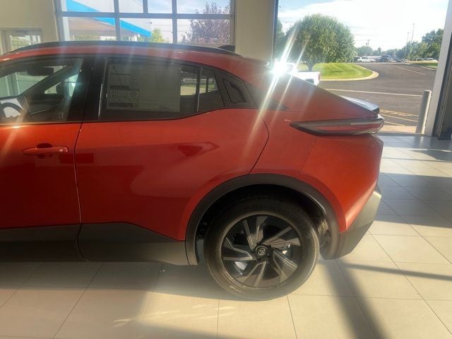 2026 Toyota C-HR SE