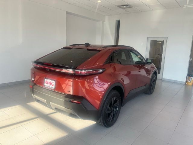 2026 Toyota C-HR SE