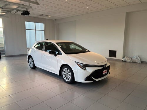 2027 Toyota Corolla Hatchback SE