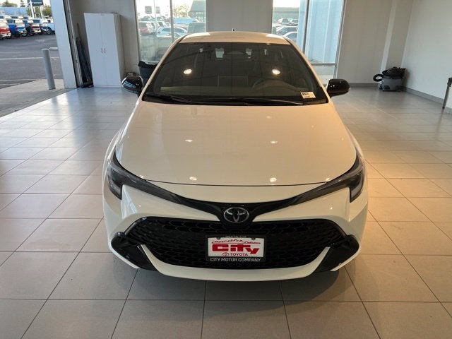2027 Toyota Corolla Hatchback SE