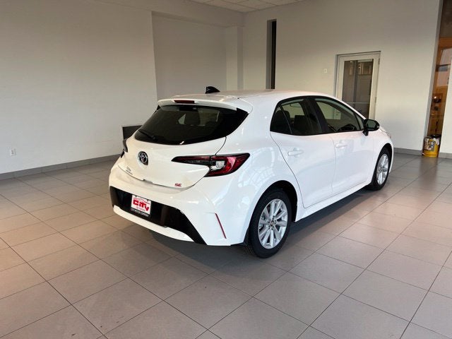 2027 Toyota Corolla Hatchback SE