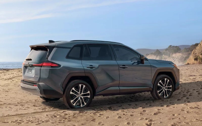 2026toyotarav4-exterior-03
