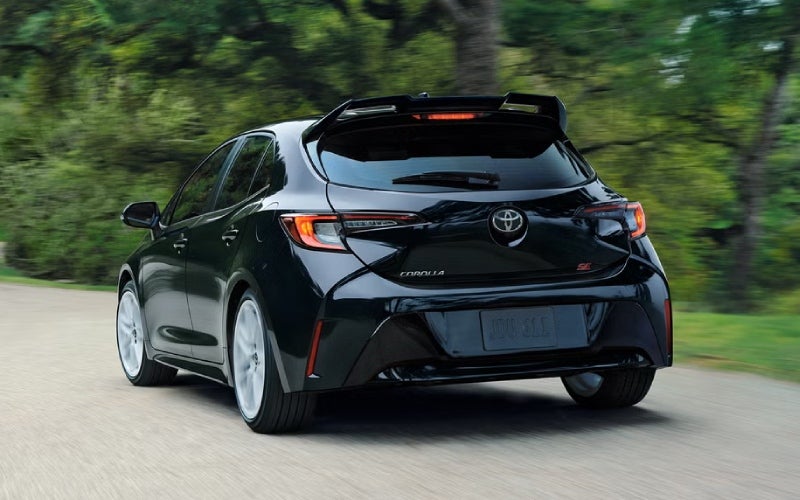 2027toyotacorollahatchback-exterior-03